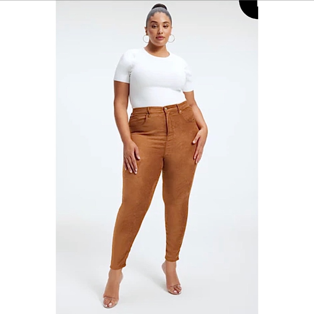 SOLD! Good American Faux Suede Skinny Pants in Color Tobacco. Size 18 Plus.